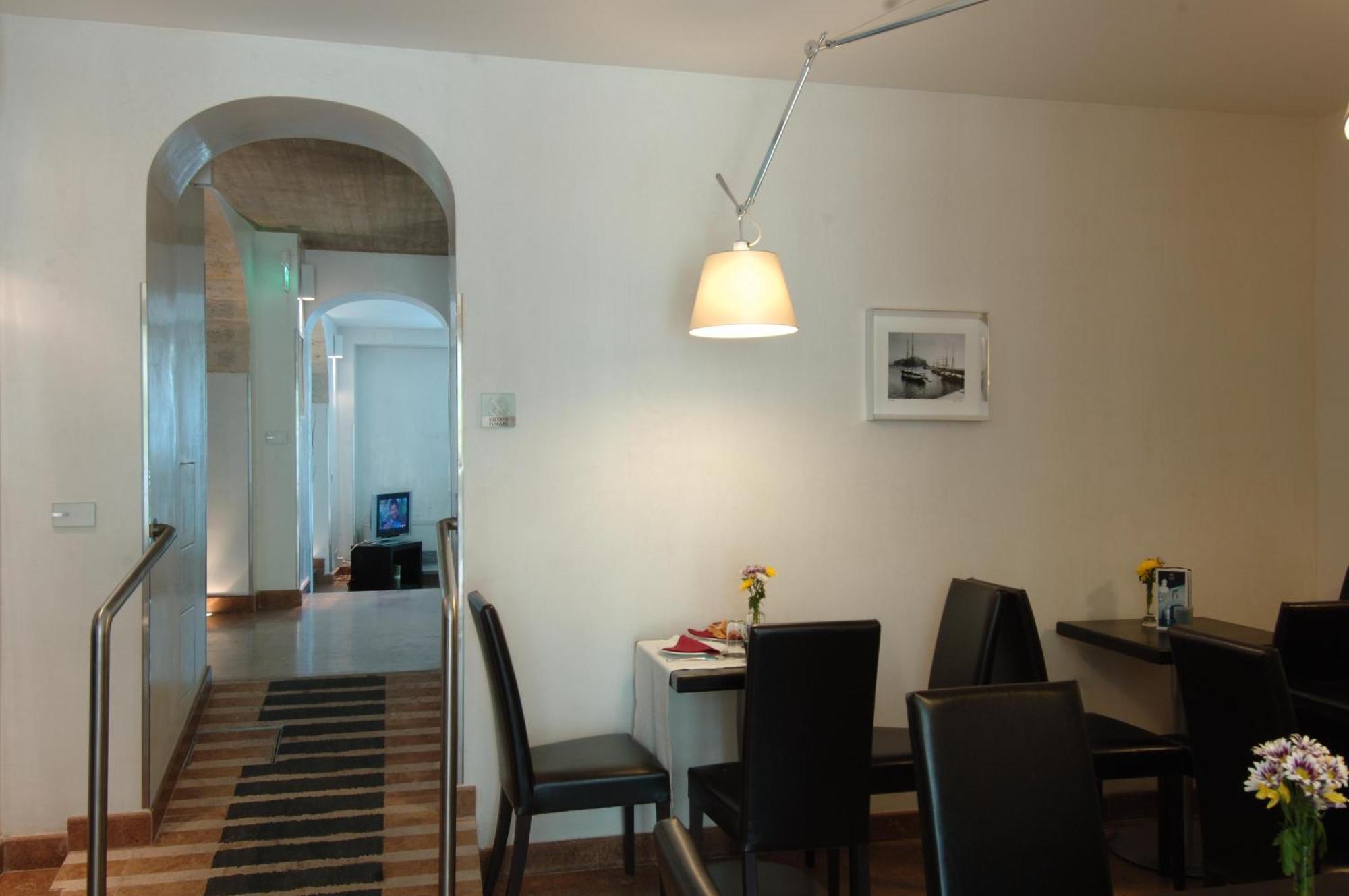 Ucciardhome Hotel Palermo Exterior photo