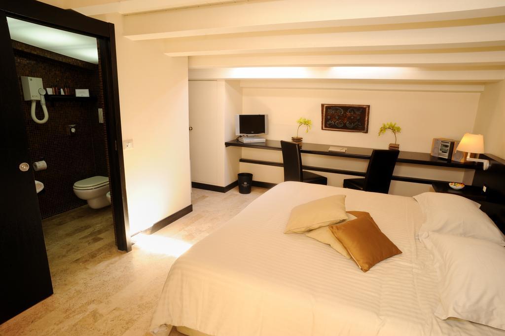 Ucciardhome Hotel Palermo Exterior photo